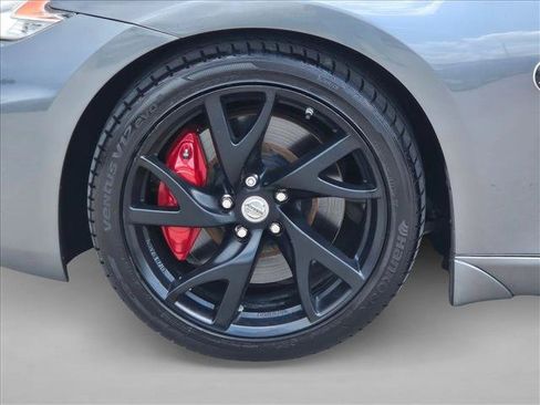Used 2016 Nissan 370Z Coupe RWD image 21