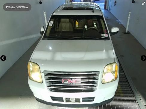 Used 2008 GMC Yukon 4WD Hybrid image 4