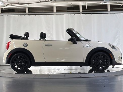 Used 2020 MINI Cooper S FWD image 7