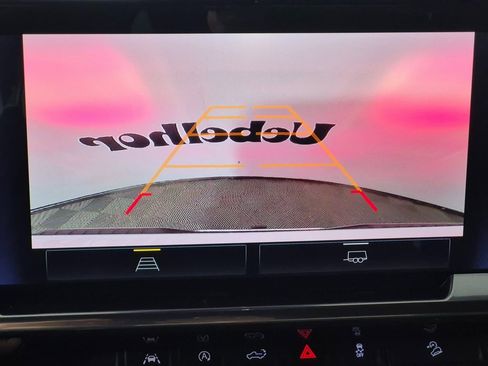 New 2026 Chevrolet Silverado 1500 LT w/ Z71 Off-Road Package image 19