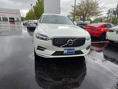 Used 2018 Volvo XC60 T5 Inscription w/ Convenience Package AWD/4WD image 9