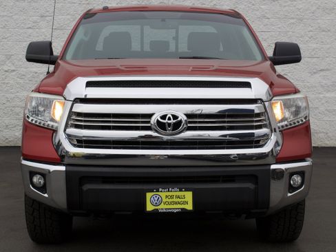 Used 2017 Toyota Tundra SR5 w/ TRD Off Road Package image 2