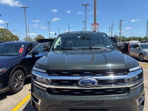 Used 2022 Ford Expedition Limited RWD image 1