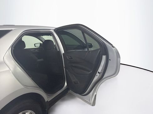 Used 2019 Chevrolet Equinox LT FWD image 29