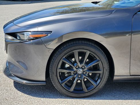 Used 2023 MAZDA MAZDA3 Hatchback w/Premium Plus Pkg image 27