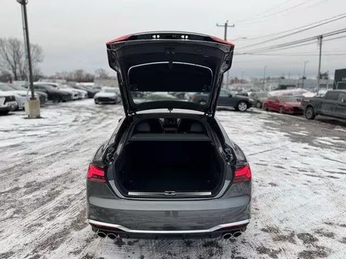 Used 2025 Audi S5 Premium Plus w/ Premium Plus Package AWD/4WD image 24