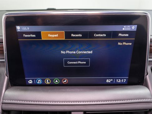 Used 2021 Chevrolet Suburban LT w/ Rear Media and Nav Package RWD image 18