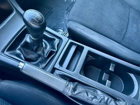 Used 2016 Subaru Crosstrek 2.0i image 34