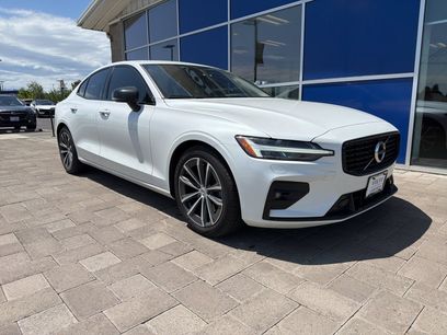 Used 2022 Volvo S60 B5 Momentum w/ Premium Package