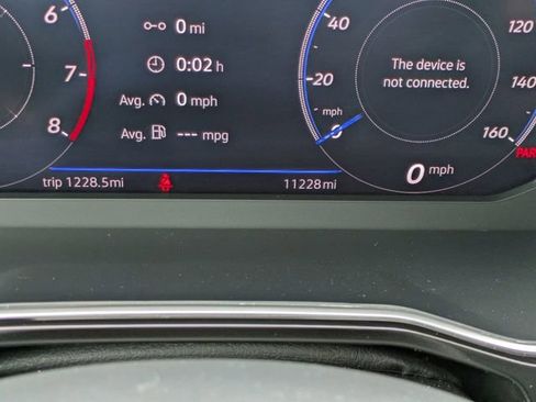 Used 2024 Volkswagen Jetta GLI 40th Anniversary Edition FWD image 31