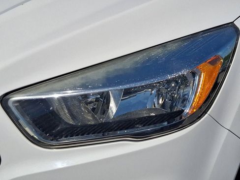Certified 2017 Ford Escape SE FWD image 8