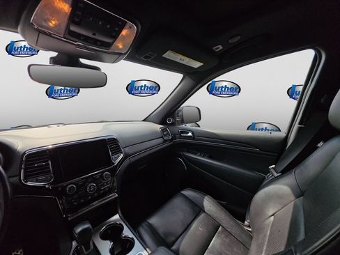 Used 2019 Jeep Grand Cherokee High Altitude AWD/4WD image 13