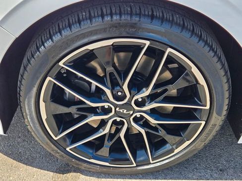 Used 2024 Kia K5 GT w/ GT1 Package FWD image 12