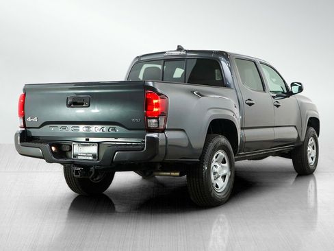Used 2022 Toyota Tacoma SR image 5