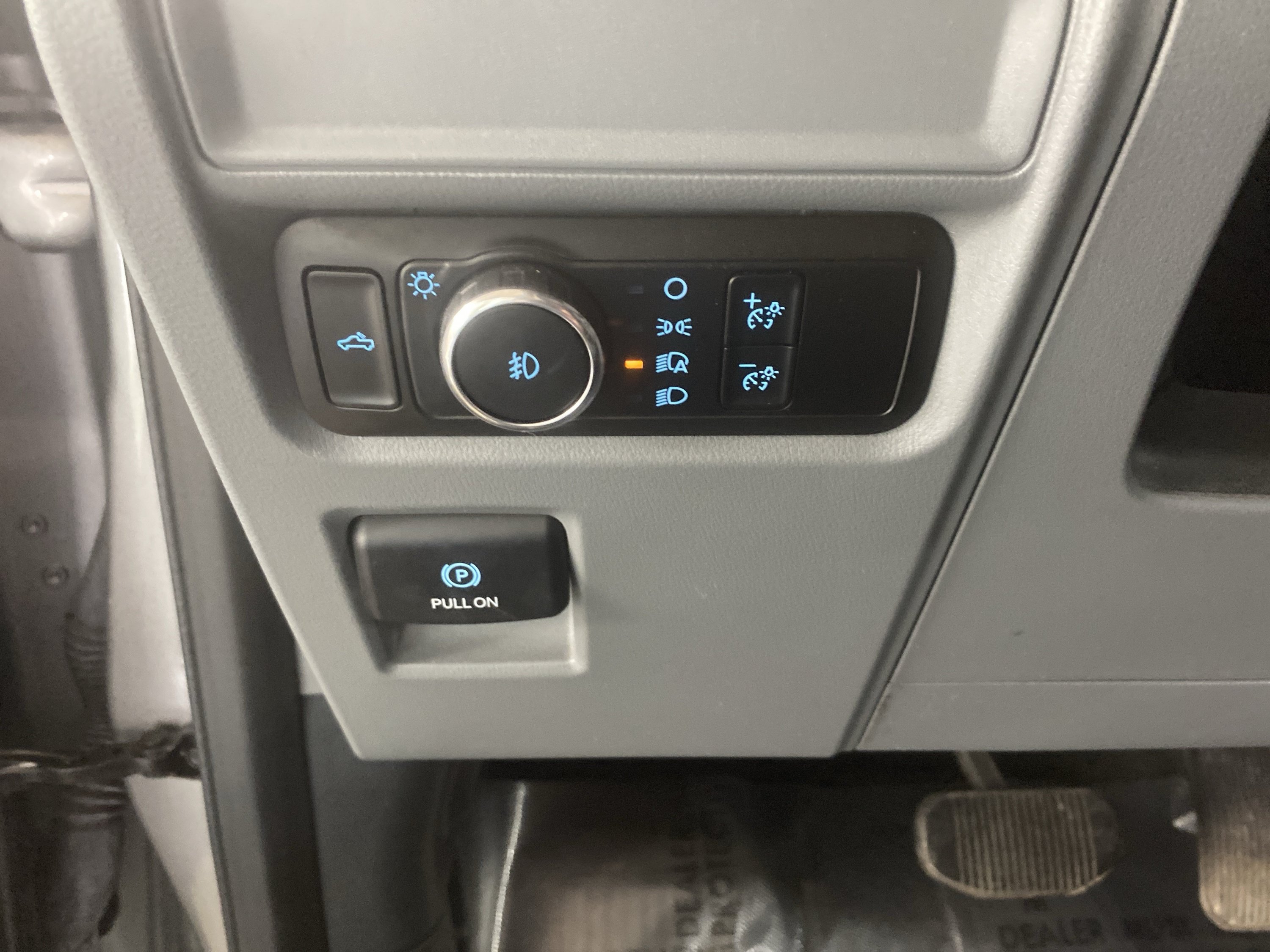 Used 2024 Ford F150 XLT AWD/4WD image 19