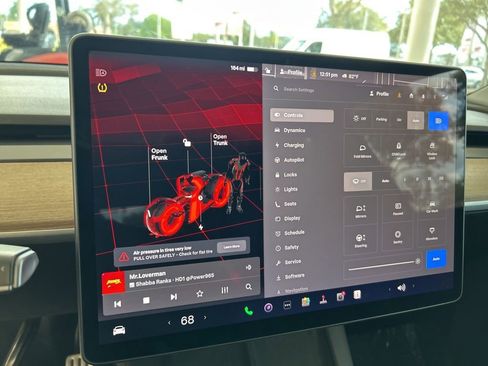 Used 2022 Tesla Model Y Performance image 55