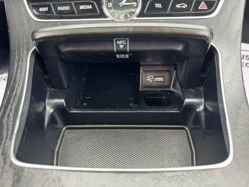 Used 2019 Mercedes-Benz E 300 image 36