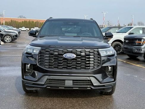 New 2026 Ford Explorer ST-Line w/ ST-Line Street Pack image 2