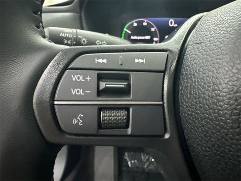 New 2025 Honda Accord EX-L image 30