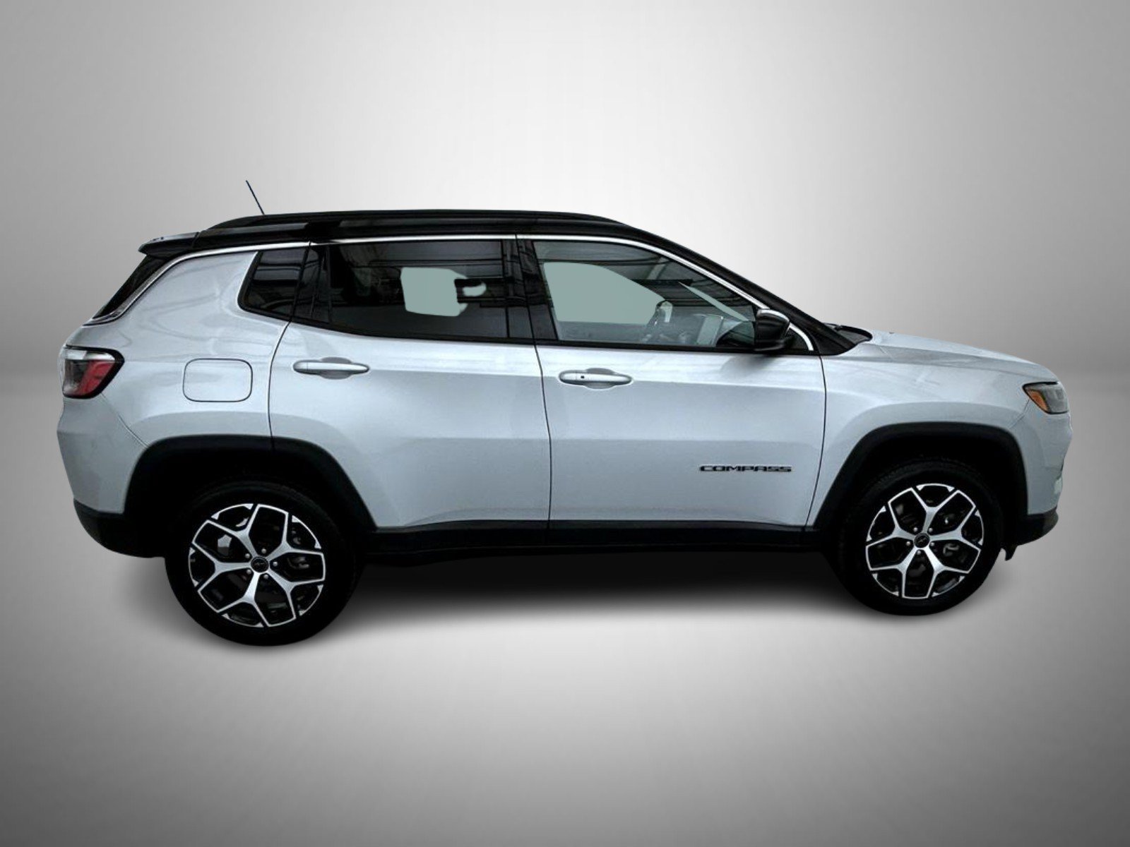 Certified 2025 Jeep Compass Limited AWD/4WD image 4