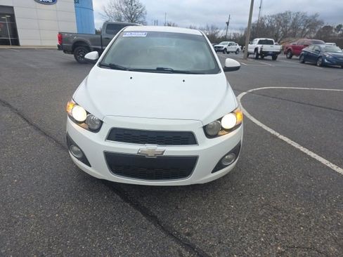 Used 2015 Chevrolet Sonic LTZ image 8