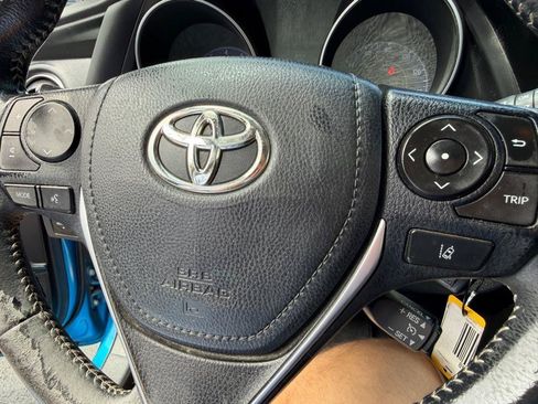 Used 2017 Toyota Corolla iM FWD image 24
