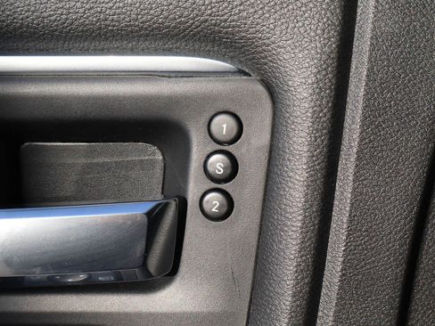 Used 2026 RAM 2500 Laramie w/ Night Edition image 18