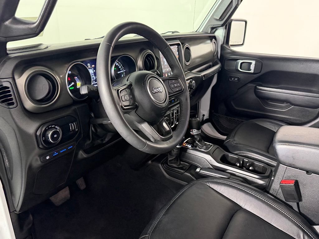 Used 2023 Jeep Wrangler Unlimited w/ 8.4" Radio Group AWD/4WD image 13