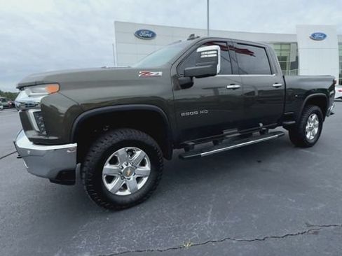 Used 2023 Chevrolet Silverado 2500 LTZ w/ LTZ Plus Package AWD/4WD image 4