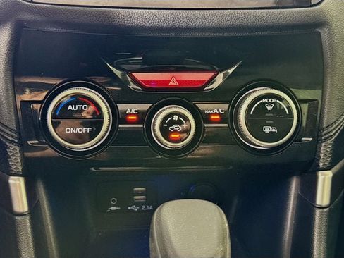 Used 2023 Subaru Forester Premium AWD/4WD image 15