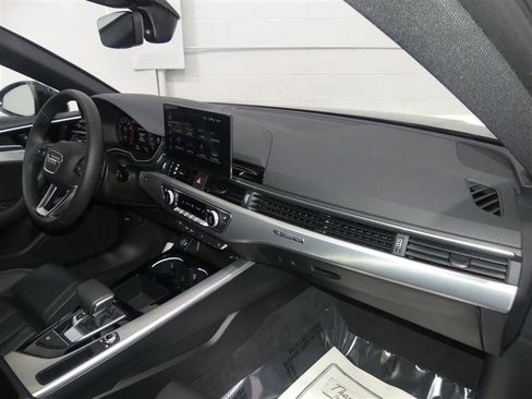 Used 2025 Audi A5 2.0T Premium Plus image 24