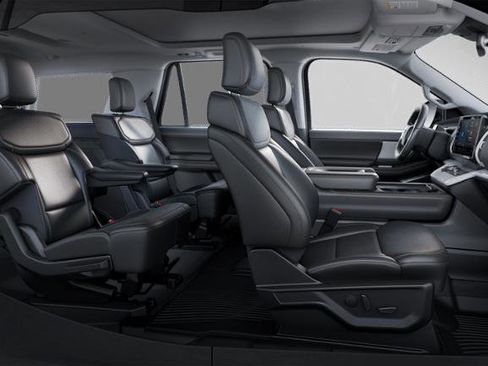 New 2025 Ford Expedition Active image 42