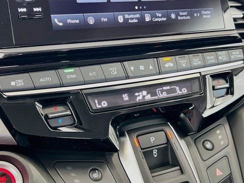New 2026 Honda Odyssey EX-L image 9