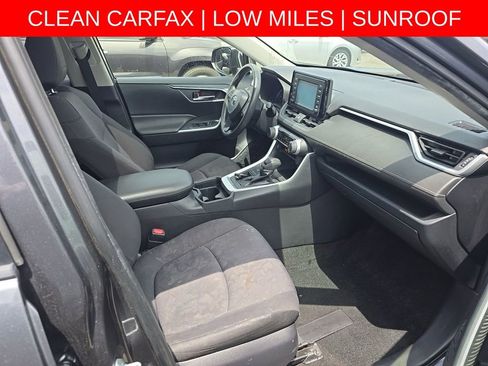 Used 2019 Toyota RAV4 XLE w/ Carpet Mat Package FWD image 16