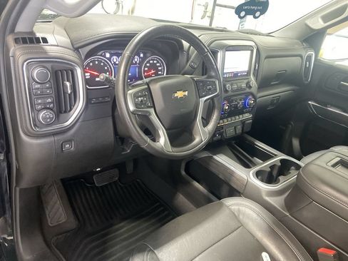 Used 2019 Chevrolet Silverado 1500 LTZ w/ LTZ Plus Package AWD/4WD image 10