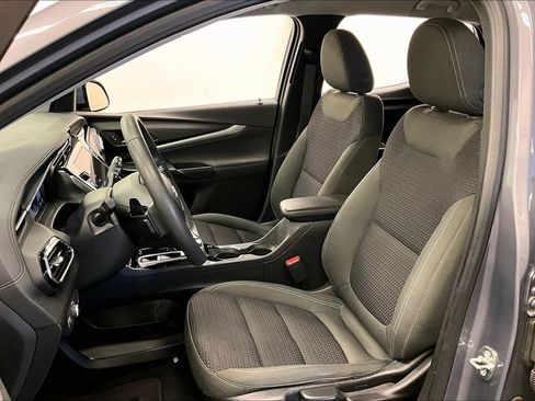 Used 2023 Chevrolet Bolt EUV LT FWD image 21