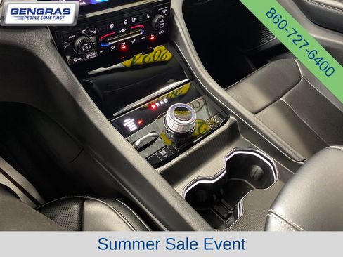 Used 2024 Jeep Grand Cherokee Limited 4xe AWD/4WD image 16