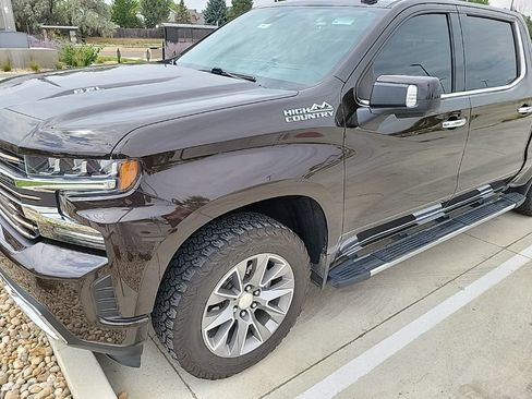 Used 2019 Chevrolet Silverado 1500 High Country w/ Technology Package AWD/4WD image 1