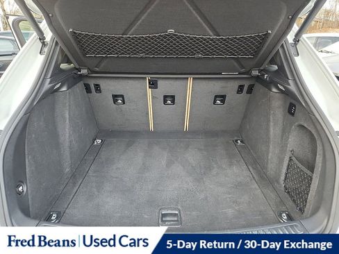 Used 2018 Porsche Macan Turbo image 35