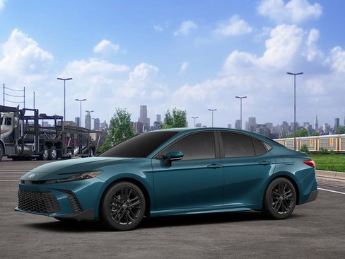 New 2026 Toyota Camry SE FWD image 4