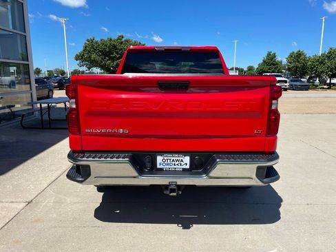 Used 2025 Chevrolet Silverado 1500 LT AWD/4WD image 6