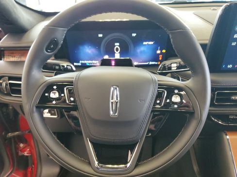 New 2026 Lincoln Aviator Black Label w/ Black Label Special Edition AWD/4WD image 15