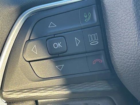 New 2025 Jeep Grand Cherokee Laredo image 11