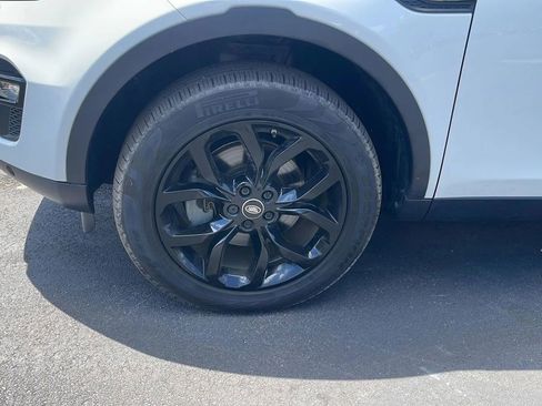 Used 2016 Land Rover Discovery Sport HSE Luxury image 9