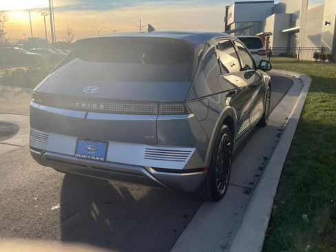 Used 2023 Hyundai Ioniq 5 Limited image 25