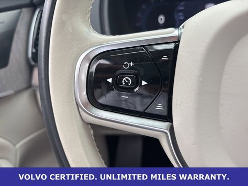 Certified 2024 Volvo XC90 B6 Plus w/ Protection Package Premier image 21