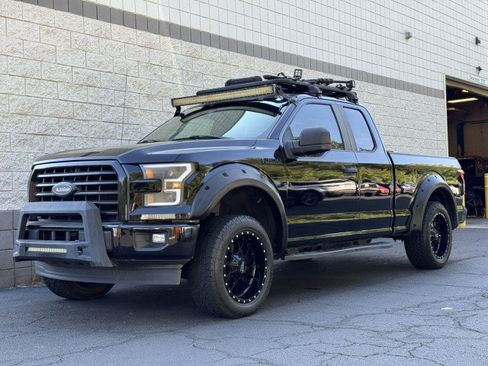 Used 2017 Ford F150 XL w/ Equipment Group 101A Mid RWD image 1