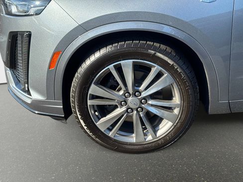 Used 2021 Cadillac XT6 Premium Luxury image 28