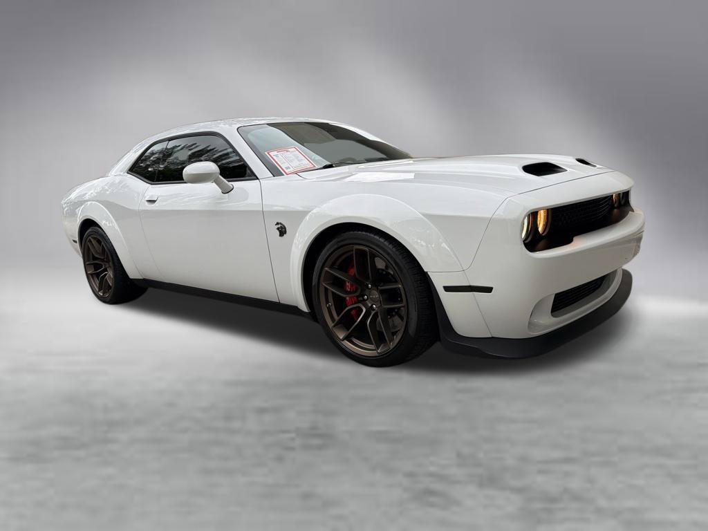 Used 2023 Dodge Challenger SRT Hellcat RWD image 2