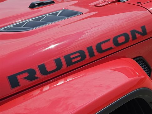 New 2025 Jeep Wrangler Unlimited Rubicon image 12